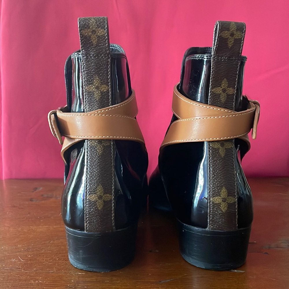 Louis Vuitton ankle boots